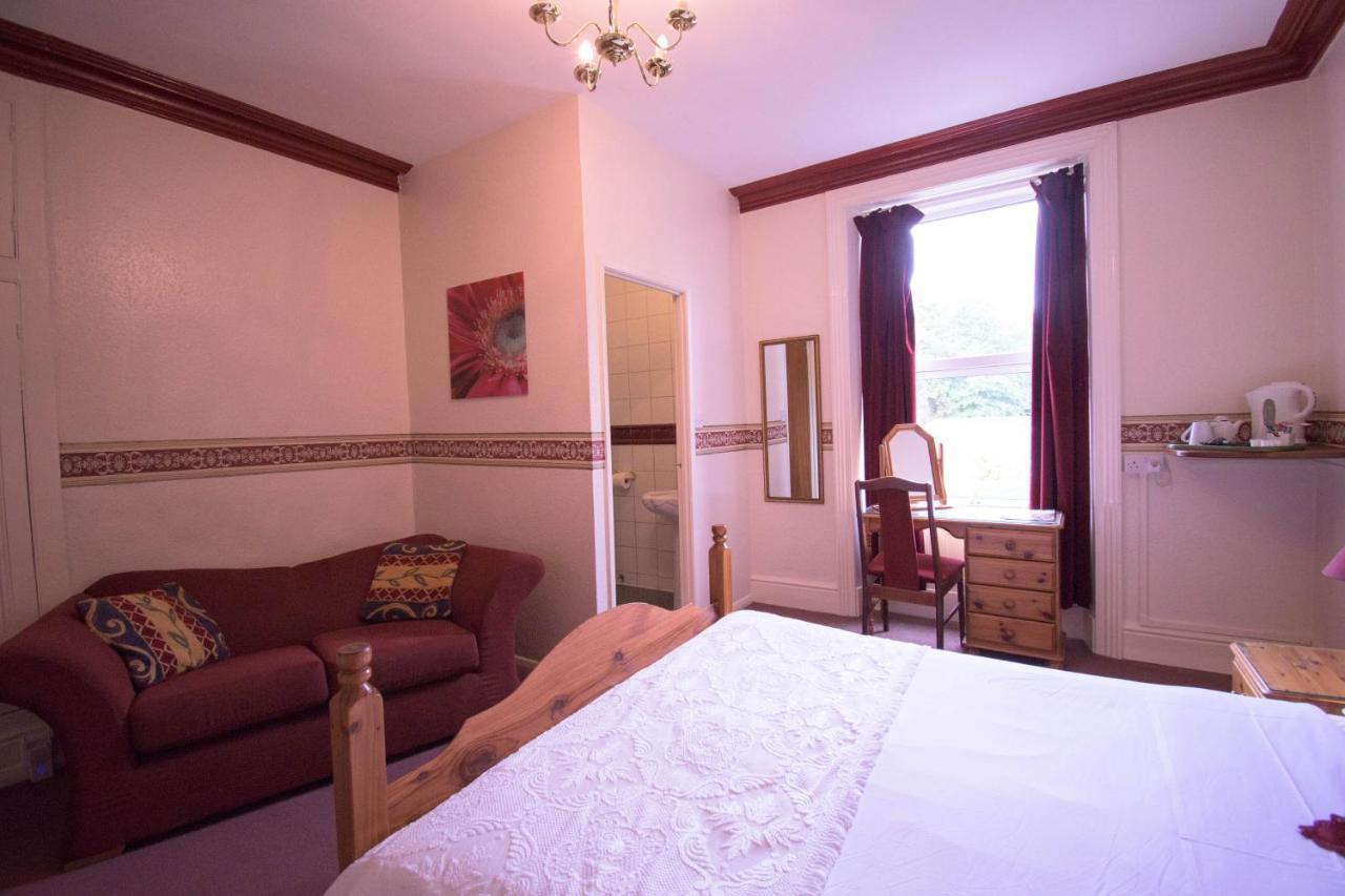 Pinegrove Hotel Carlisle  Exterior photo